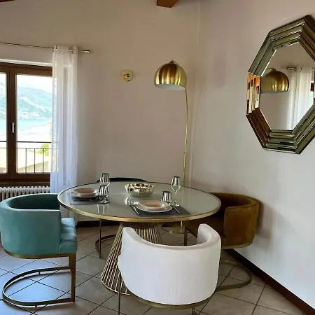 Adele House * Bellano
